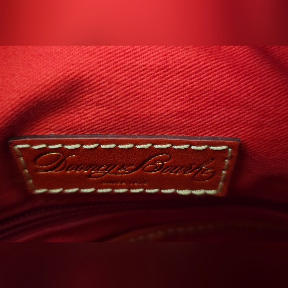 Dooney & Bourke Shoulder Bag & Pouch - Picture 6 of 14